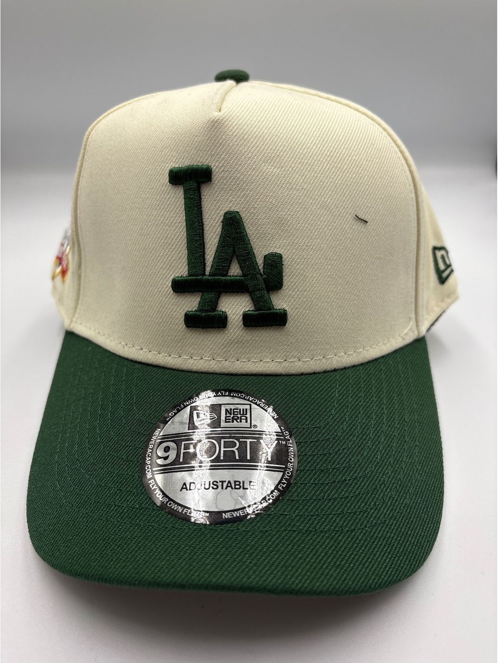 New Era 9FORTY Adjustable LA Dodgers Baseball Cap Cream and Green
